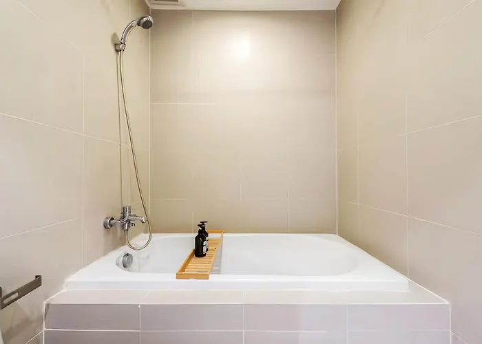 Apartment Noble Remix *